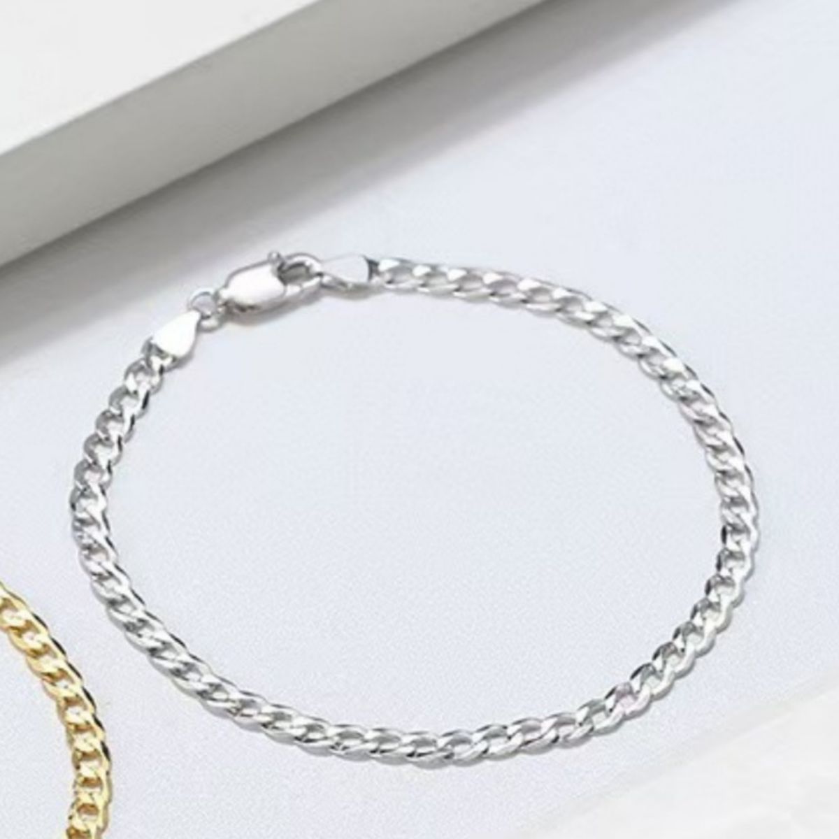 a31a2ba6-3703-4803-b400-a8b6b848cf10-Max