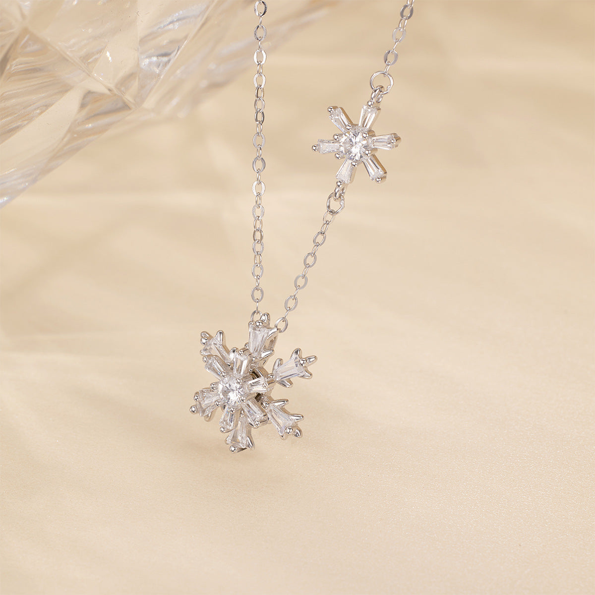 e705b035-b1d2-41cf-989a-e0ae54361e6a-Max